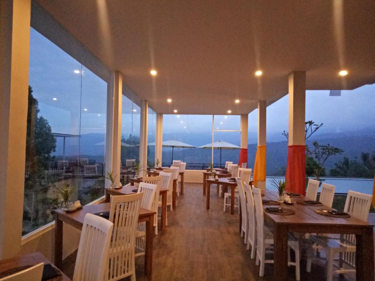 Atres Sari Resort Munduk Εξωτερικό φωτογραφία